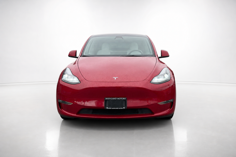 2023 Tesla Model Y — view 2