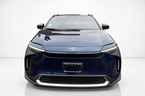 2023 Toyota bZ4X — view 2
