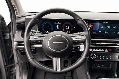 2025 Hyundai Tucson — view 9