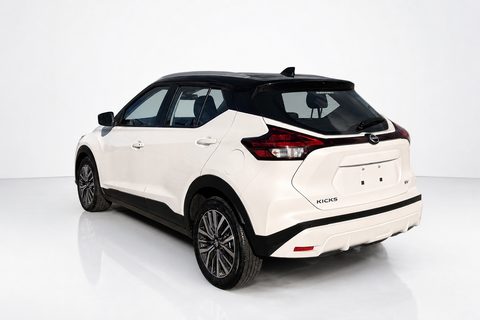 2024 Nissan Kicks — view 7