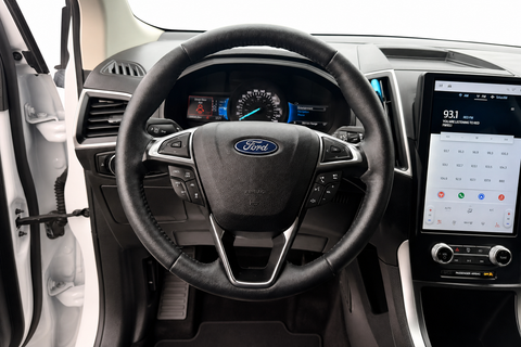 2024 Ford Edge — view 16