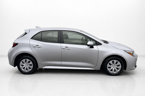 2025 Toyota Corolla Hatchback 5-Door — view 3