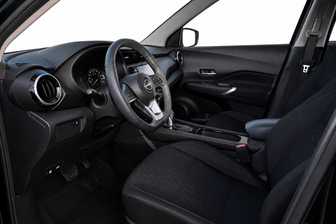 2024 Nissan Kicks — view 7
