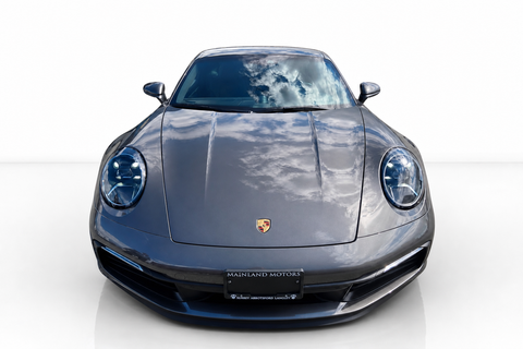 2024 Porsche 911 — view 2