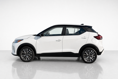2024 Nissan Kicks — view 8