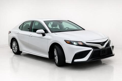 2024 Toyota Camry Sedan — view 5