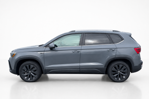 2024 Volkswagen Taos — view 7