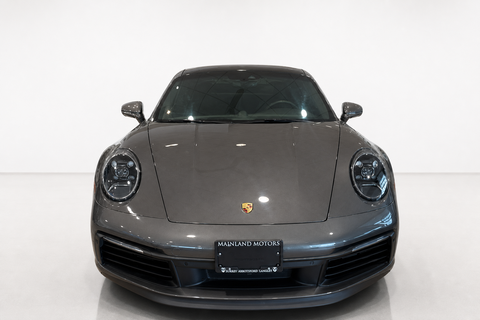 2024 Porsche 911 Carrera GTS Coupe — view 2