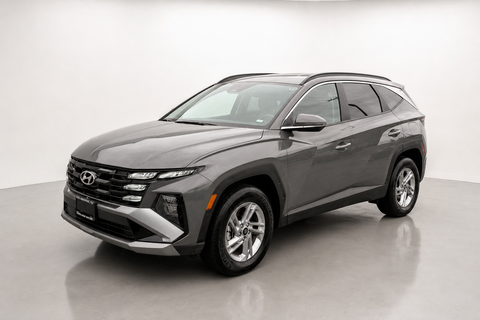 2025 Hyundai Tucson — view 1