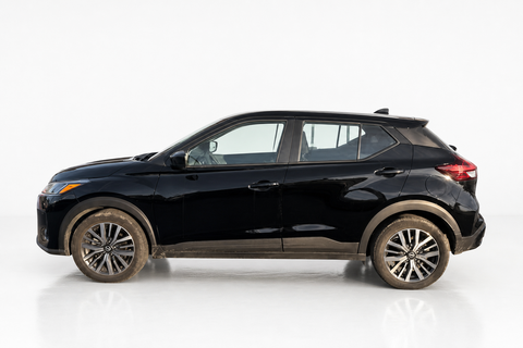 2024 Nissan Kicks — view 6