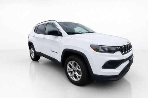 2025 Jeep Compass — view 2