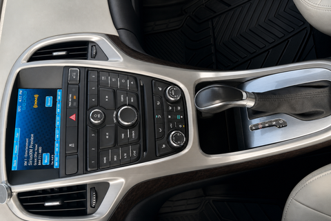 2017 Buick Verano — view 8