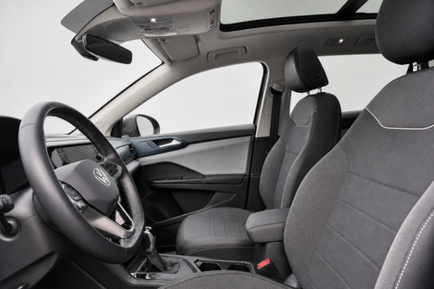 2024 Volkswagen Taos — view 11