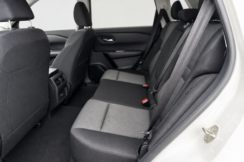 2024 Nissan Rogue — view 11