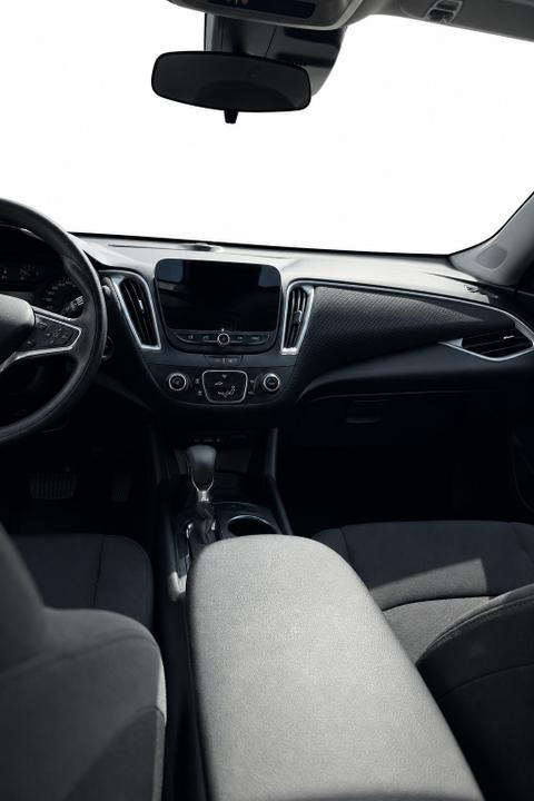 2023 CHEVROLET Equinox — view 7