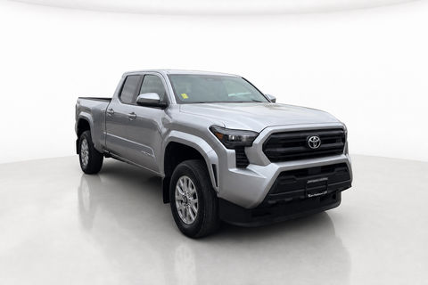 2025 Toyota Tacoma — view 3