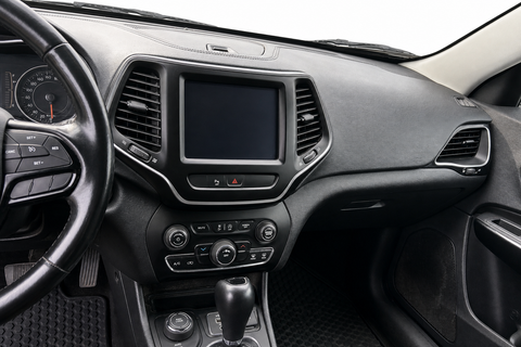 2020 JEEP Cherokee — view 10