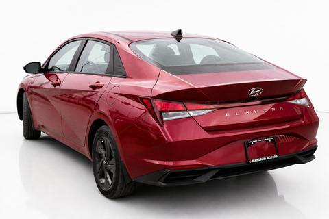 2022 Hyundai Elantra — view 6