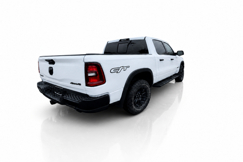 2025 RAM 1500 — view 5
