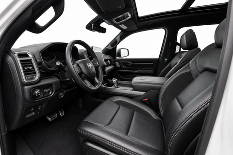2025 RAM 1500 — view 10