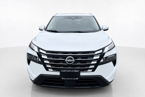 2024 Nissan Rogue — view 8