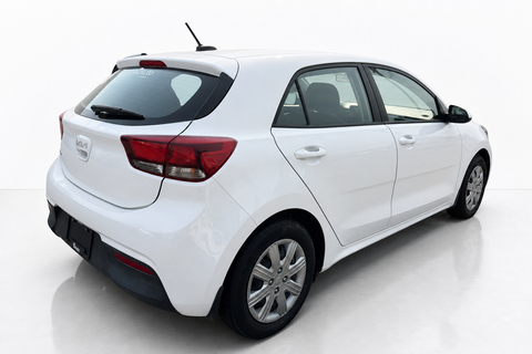 2023 KIA Rio — view 5