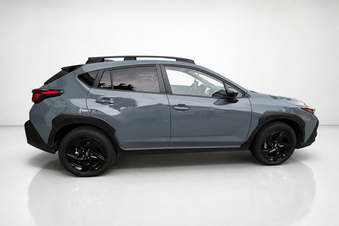 2024 SUBARU Crosstrek — view 4