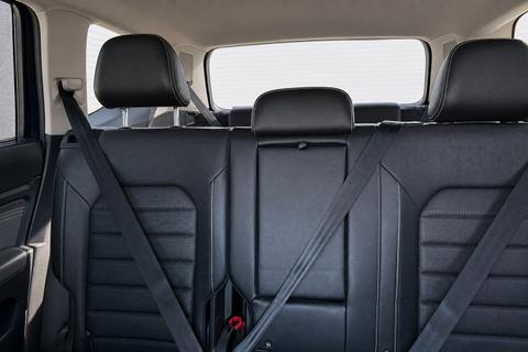 2022 Volkswagen Atlas — view 14
