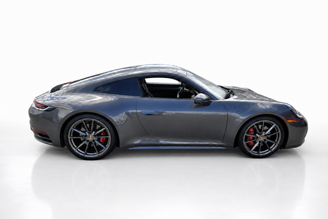 2024 Porsche 911 — view 4