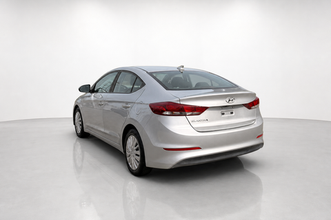 2018 Hyundai Elantra — view 7