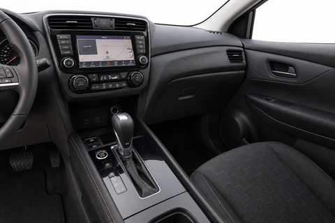 2024 Nissan Kicks — view 14