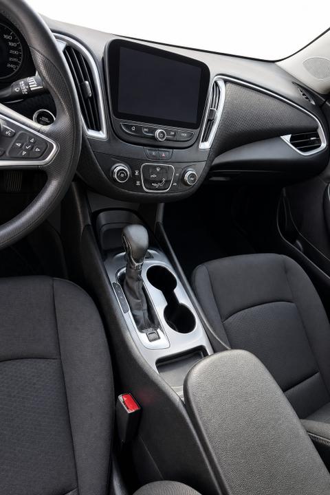 2023 CHEVROLET Equinox — view 6