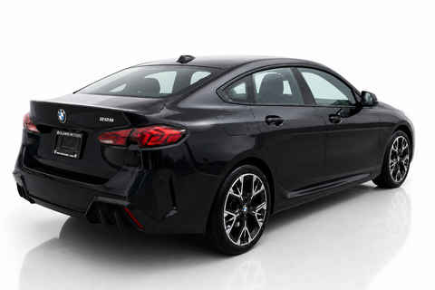 2025 BMW 2 Series — view 6