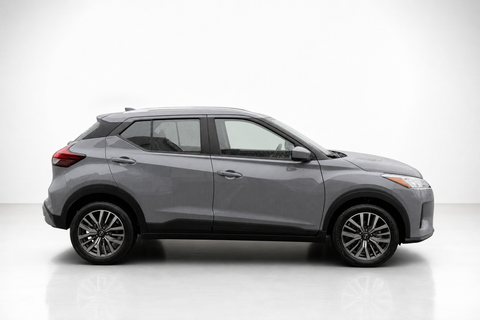 2024 Nissan Kicks — view 4