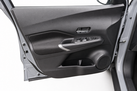 2024 Nissan Kicks — view 10