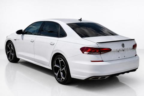 2020 Volkswagen Passat — view 6