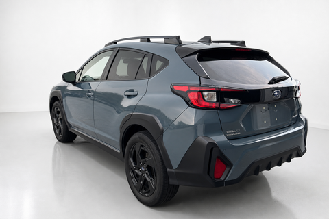 2024 SUBARU Crosstrek — view 7