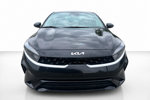 2023 Kia Forte — view 2