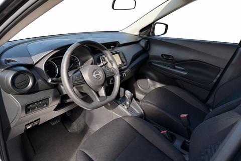 2025 Nissan Kicks Play — view 8