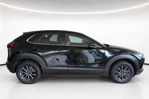2025 MAZDA CX-30 — view 4