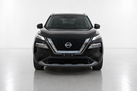 2023 Nissan Rogue — view 2