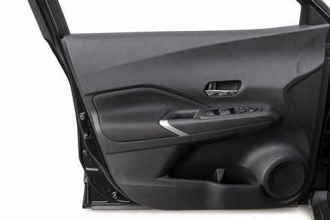 2024 Nissan Kicks — view 12