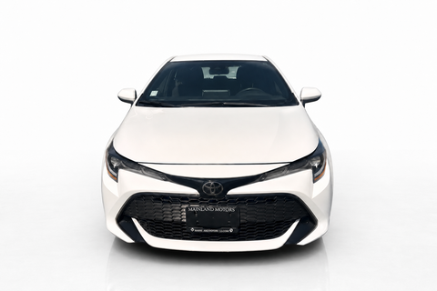 2022 Toyota Corolla 5-Door — view 2