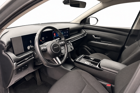 2025 Hyundai Tucson — view 11