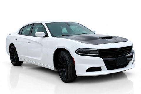 2020 Dodge Charger — view 3