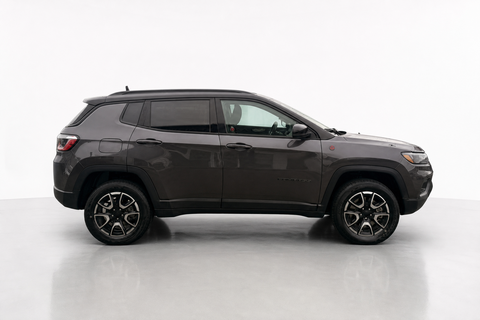 2024 Jeep Compass — view 4