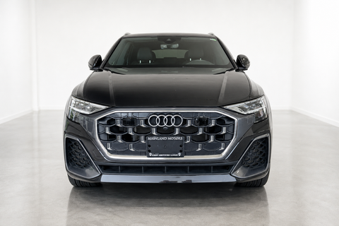 2025 Audi Q8 — view 1