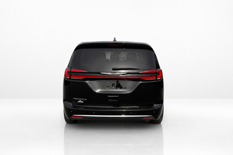 2023 Chrysler Pacifica — view 6