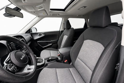 2024 Kia Soul — view 12