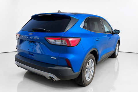 2020 Ford Escape — view 5